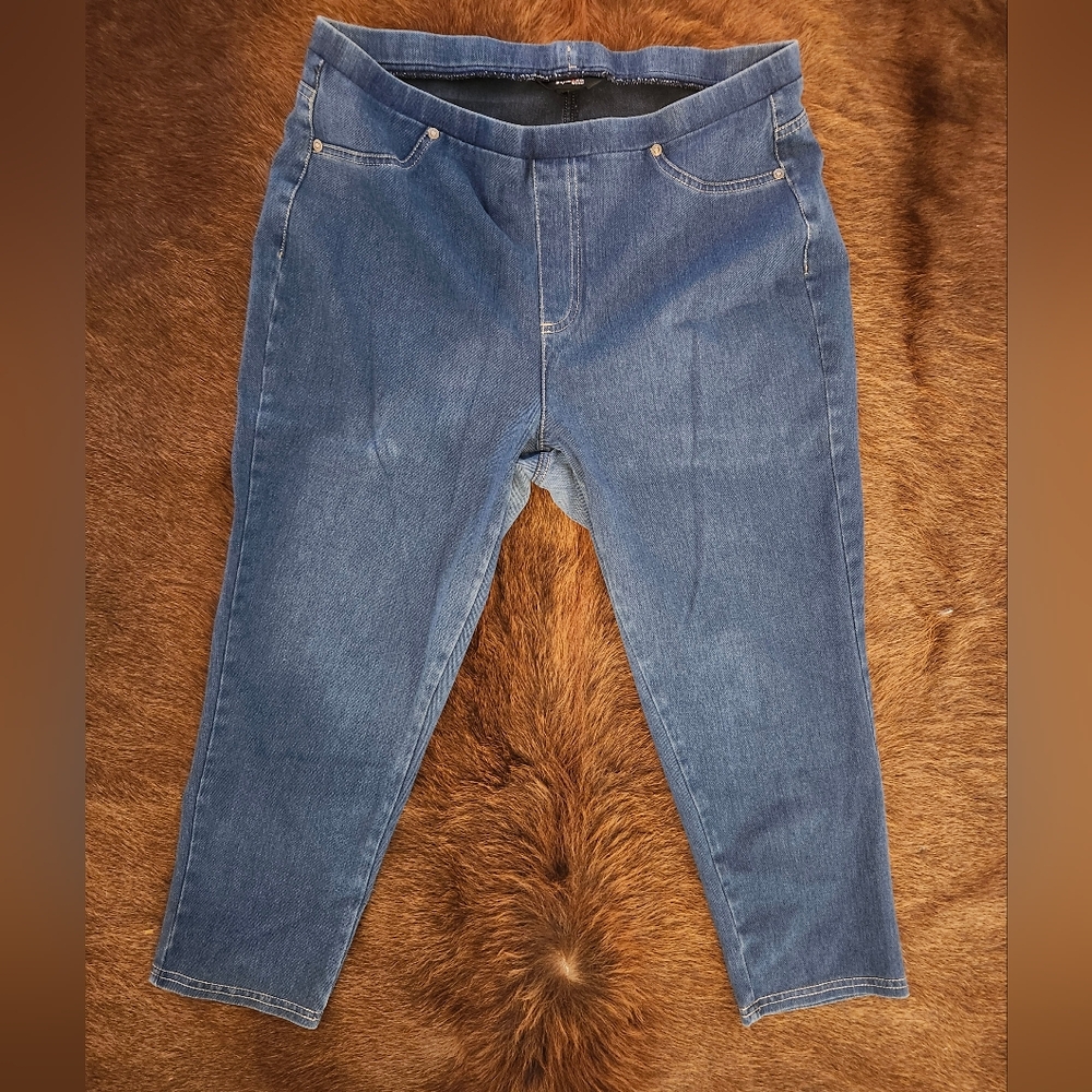 Style & Co Denim Jegging